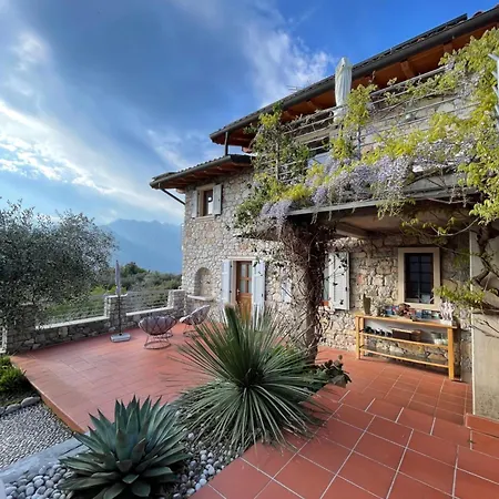 Grand View Bed and breakfast 4*
