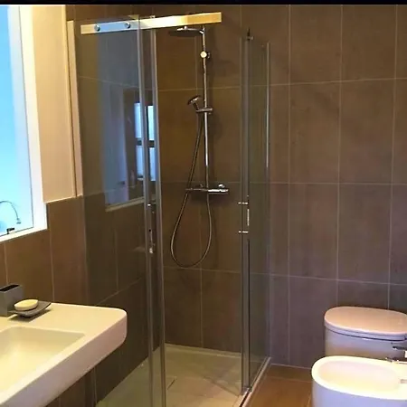 Grand View לינה וארוחת בוקר מאלצ'סינה