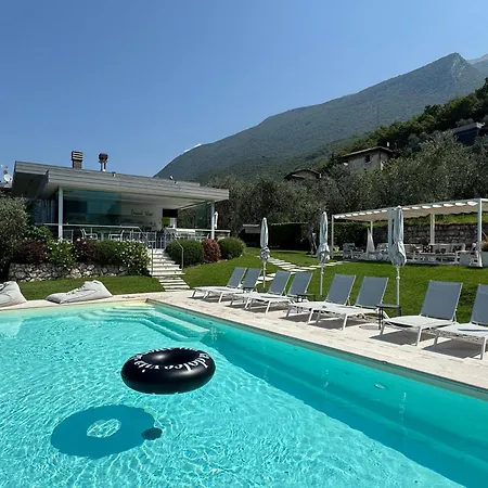 Grand View Μαλτσεζίνε