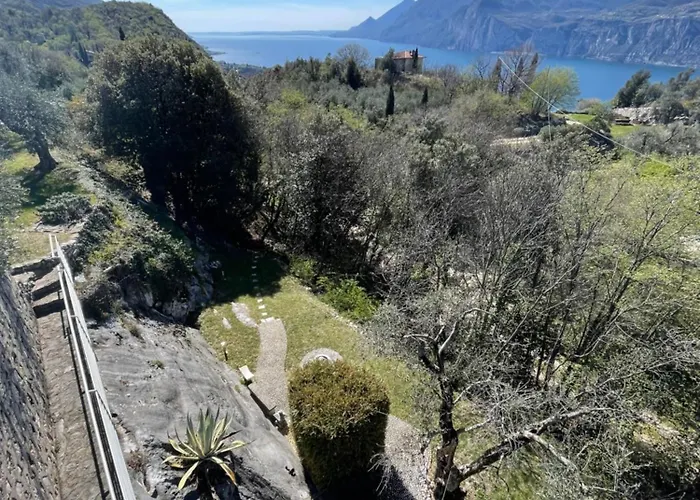 Bed and Breakfast Grand View Μαλτσεζίνε