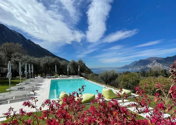 Grand View Bed and Breakfast