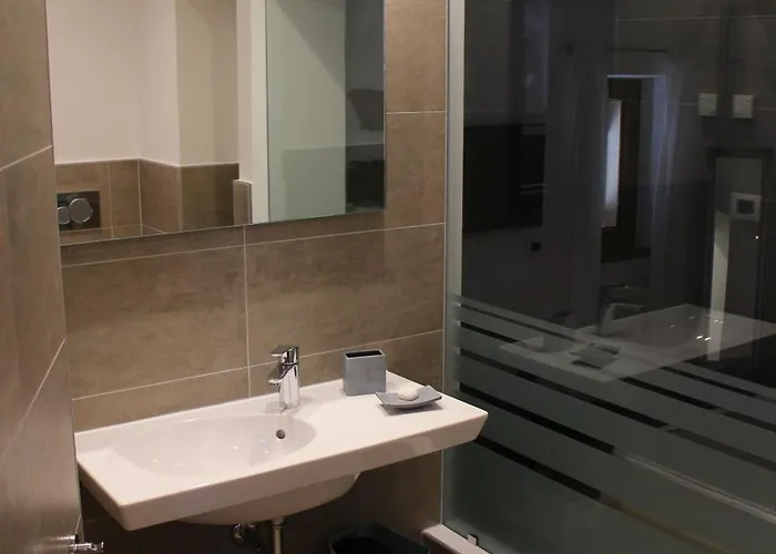 Grand View Bed and Breakfast